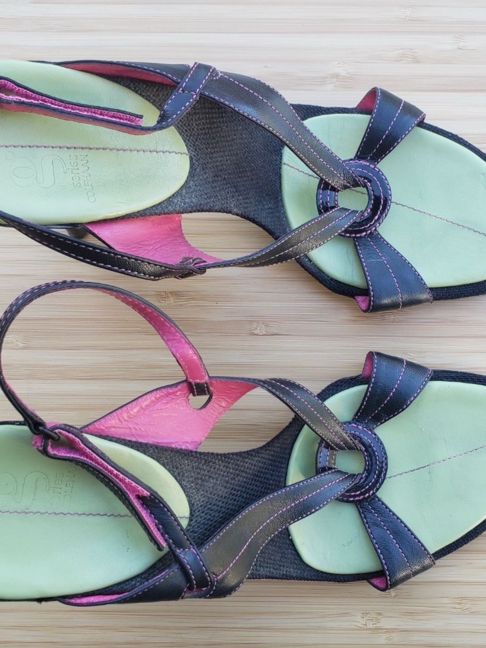 Lots of shoes for sale! Pickup Richmond!